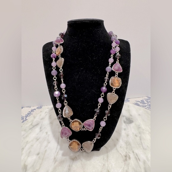 Jewelry - Elegant Purple and Brown Beaded Necklace